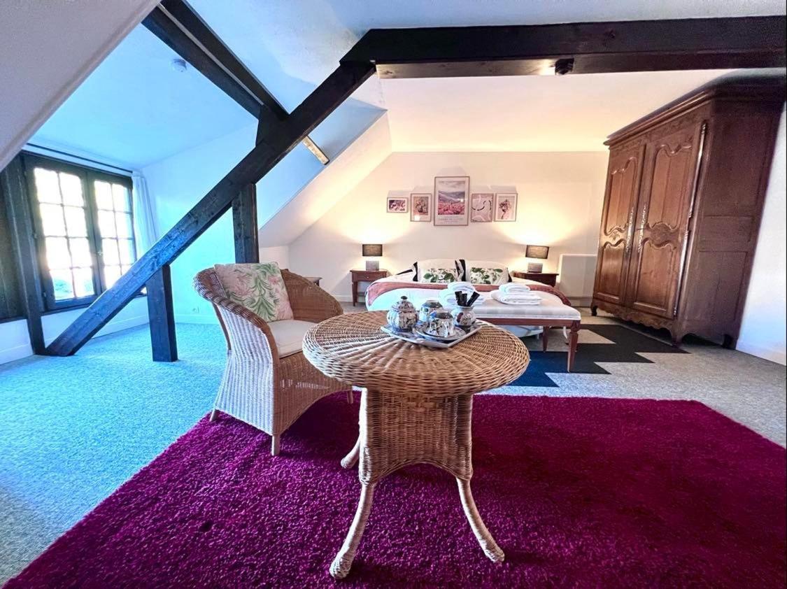 Le Domaine Du Moulin Foulon Hotel Essay Luaran gambar